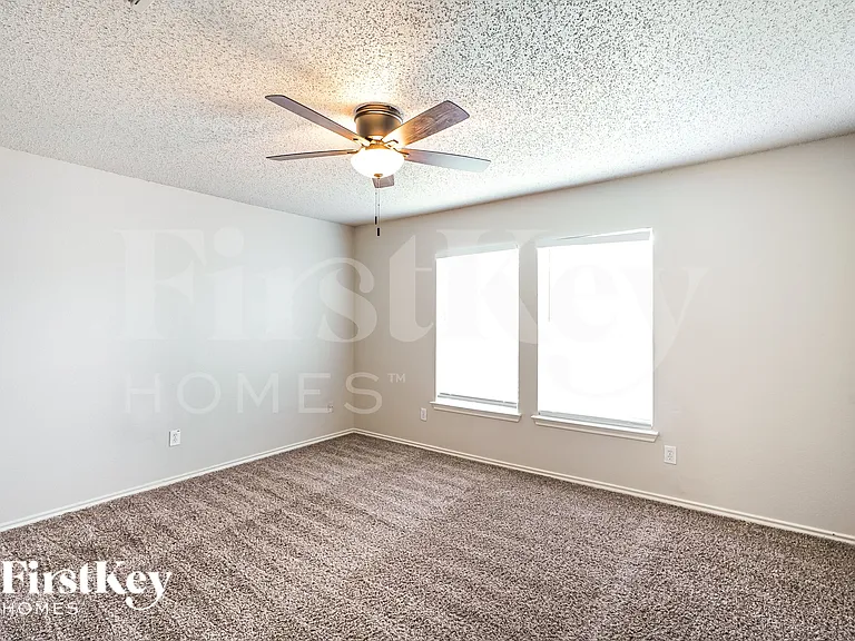 5293 Chessie Cir — Photo 16
