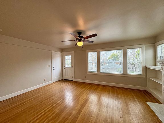 5th image of 940-946 35th St #94035S