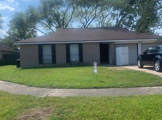 2842 Mayflower Landing Ct, Webster, TX 77598