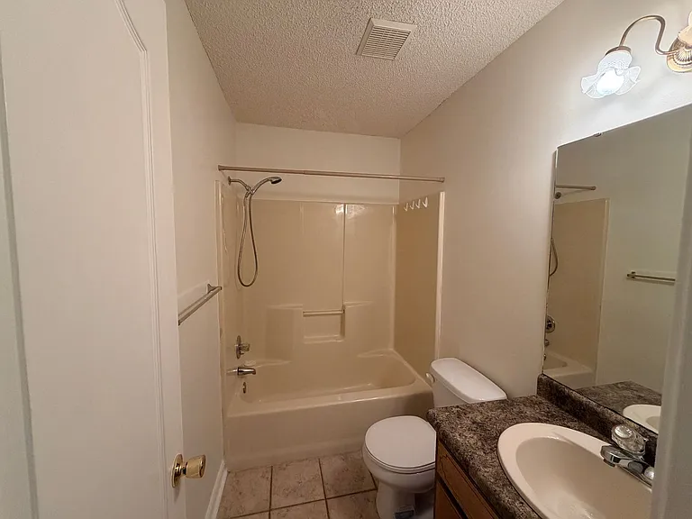 4109 Northlake Dr — Photo 24
