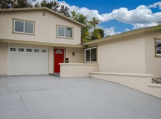 4967 Chateau Dr, San Diego, CA 92117