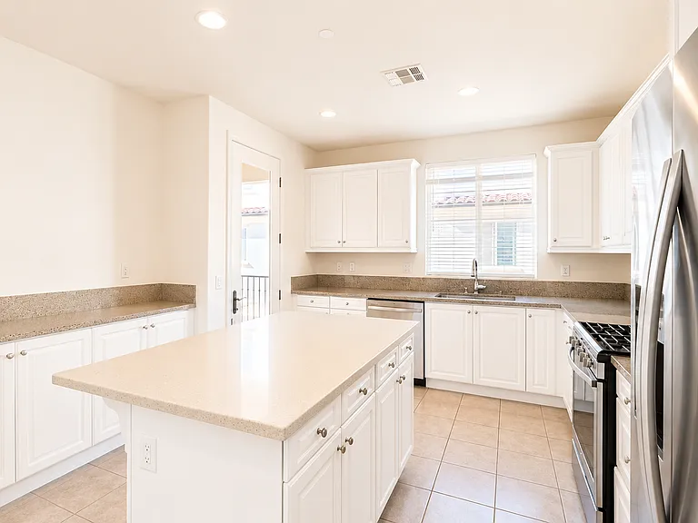 16130 Veridian Cir — Photo 13