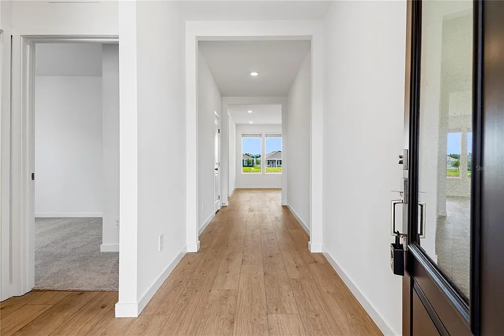 3 bed, 2.0 bath, 1580 sqft, $2,150 — Photo 2