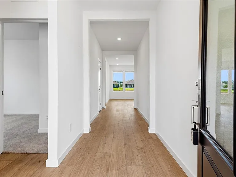 5550 Guava Ct — Photo 2