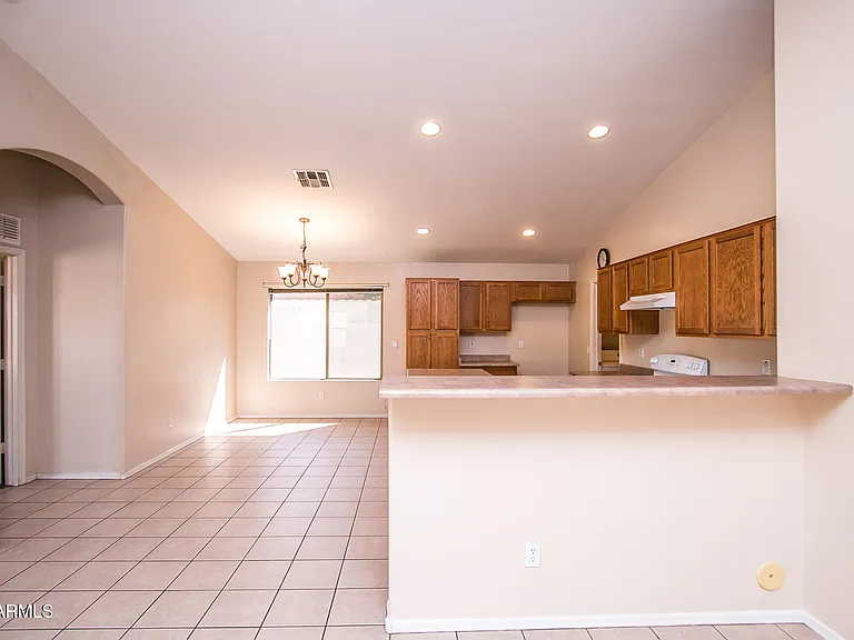 12522 W Grant St — Photo 6