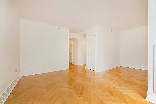 Rented by T&T Real Estate | media 3
