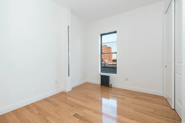 Rented by Bold New York | media 30