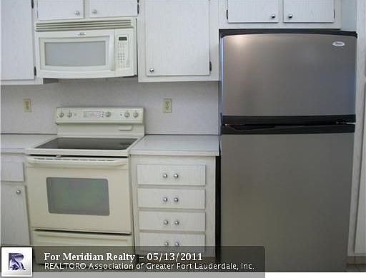3rd image of 2430 Country Club Blvd APT 701