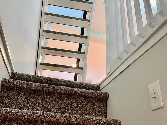 5th image of 1150 S 9th St Floor 2