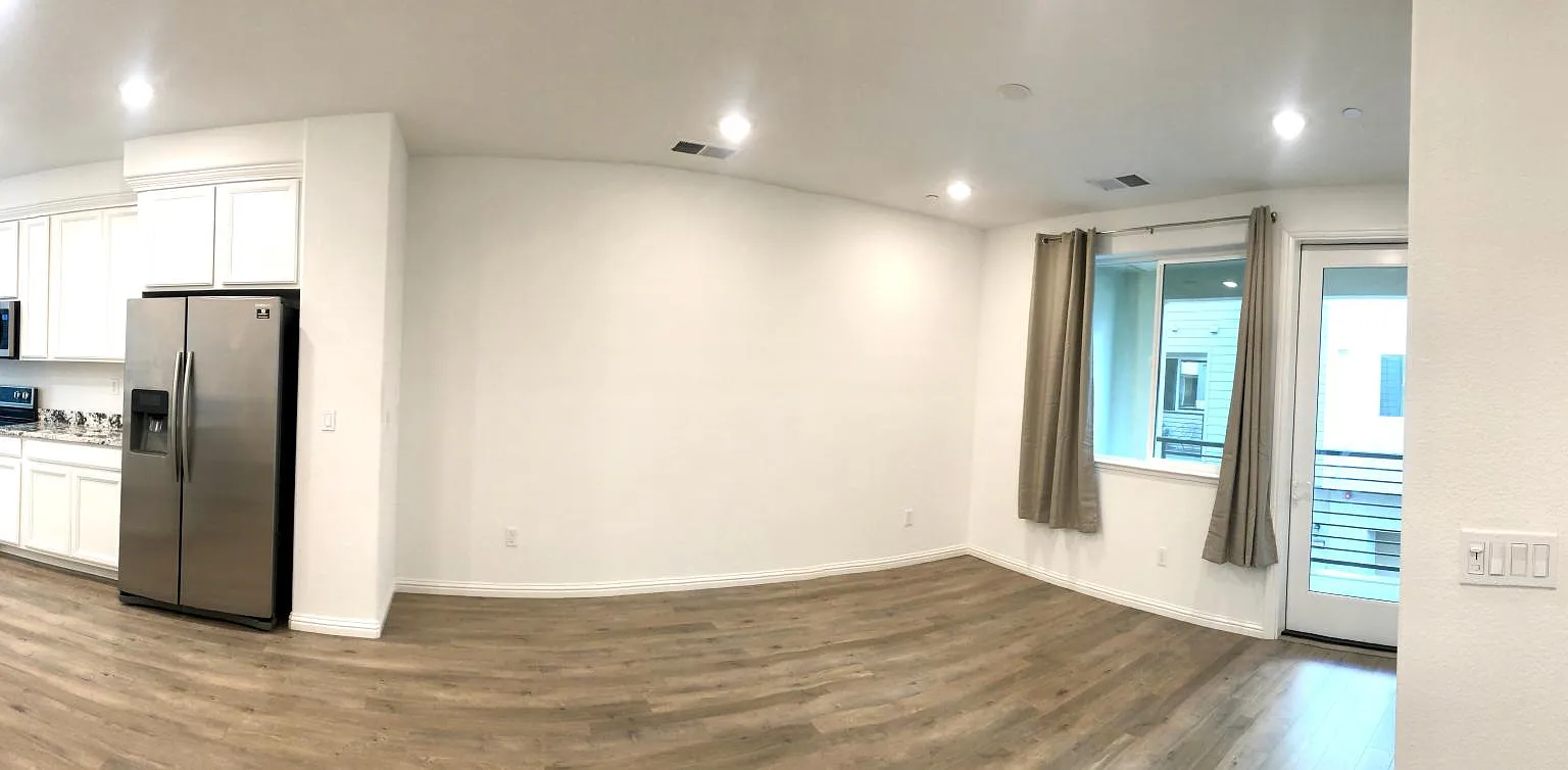 637 Toby Ct — Photo 4