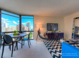 1212 N Dearborn St, Chicago, IL 60610