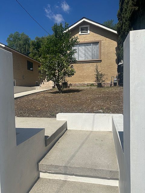 1st image of 3519 Chadwick Dr