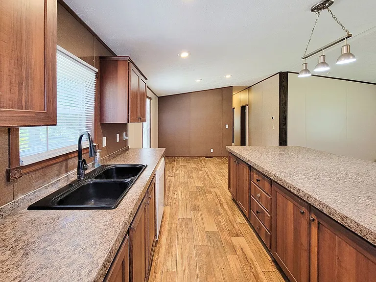 10754 S Lake Shore Dr — Photo 14