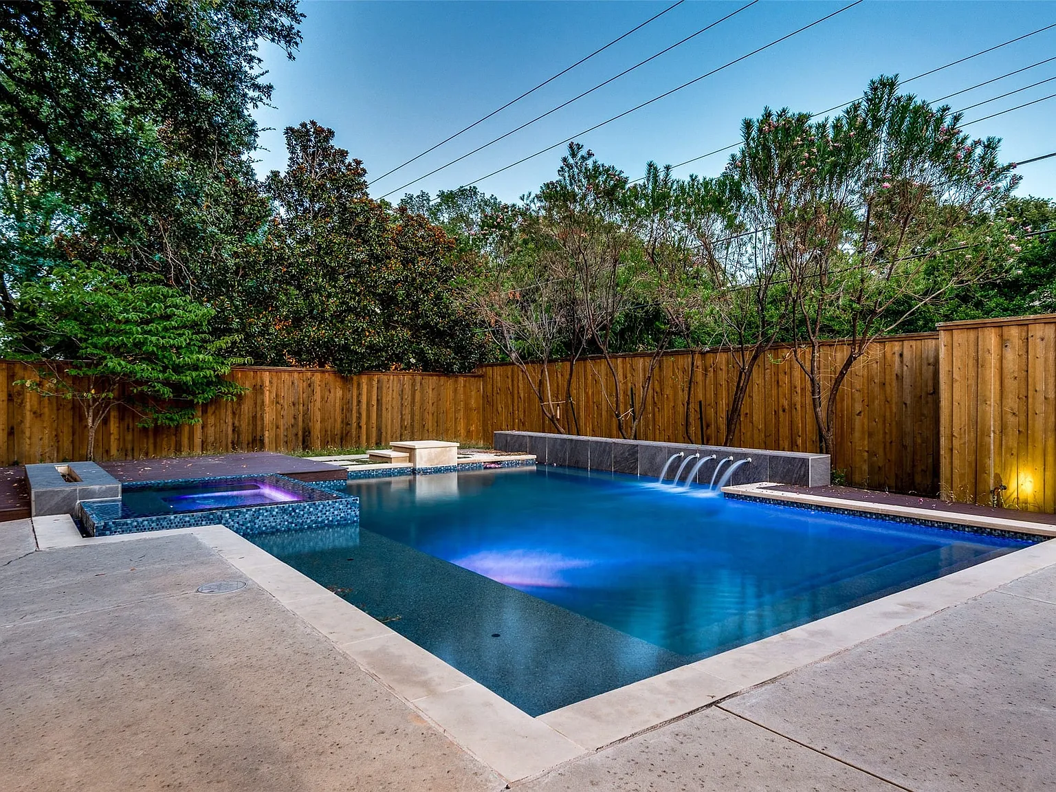4 bed, 5.0 bath, 4169 sqft, $11,500 — Photo 2