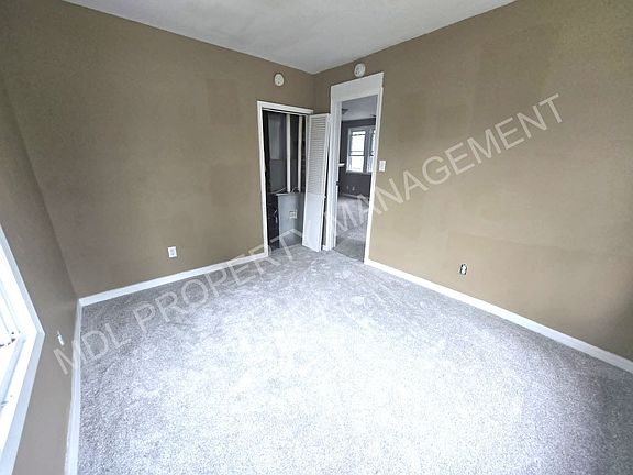 5th image of 1500 Birney St #B
