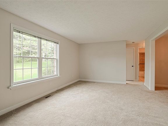 5th image of 6340 Jason Ln