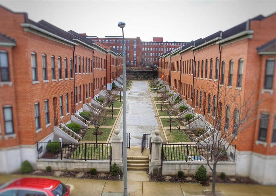 1st image of 1013 Mississippi Ave #35