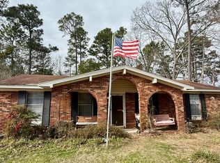 3569 Woodlake Rd, Hephzibah, GA 30815