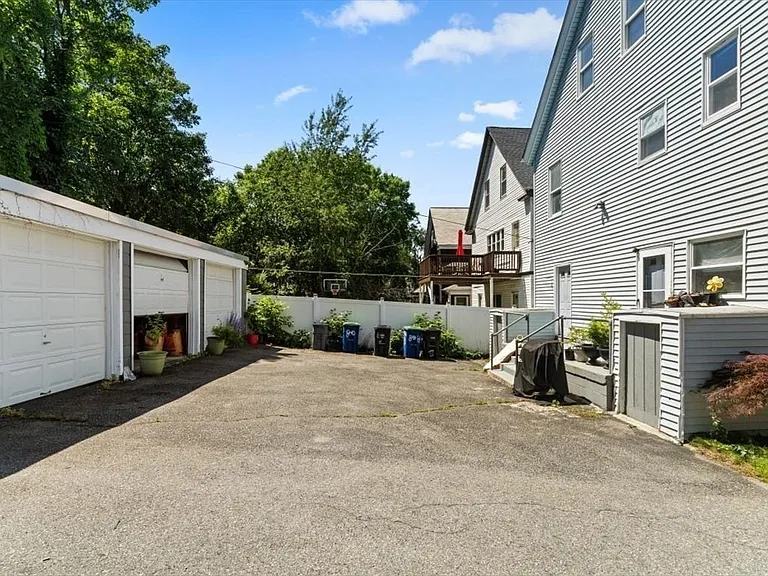 80 Hudson St #1 — Photo 16