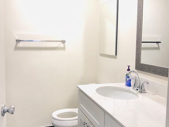 3rd image of 4250 N Marine Dr APT 2114S