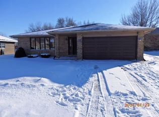 10751 1st Ct, Mokena, IL 60448