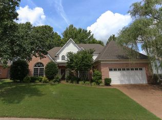 997 Tara Woods Dr, Collierville, TN 38017