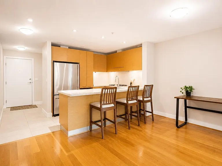 6015 Iona Dr #107 — Photo 8