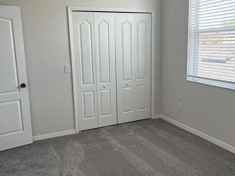 208 Deepcove Rd — Photo 15