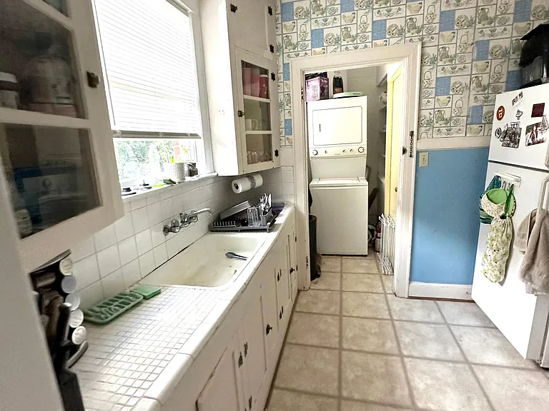 131 S Pickens St #3 — Photo 6