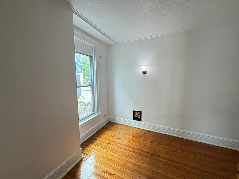 1080 Elmwood Ave #1 — Photo 19