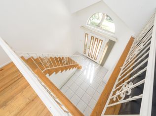 12 Carl Ave., Franklin Sq, NY 11010