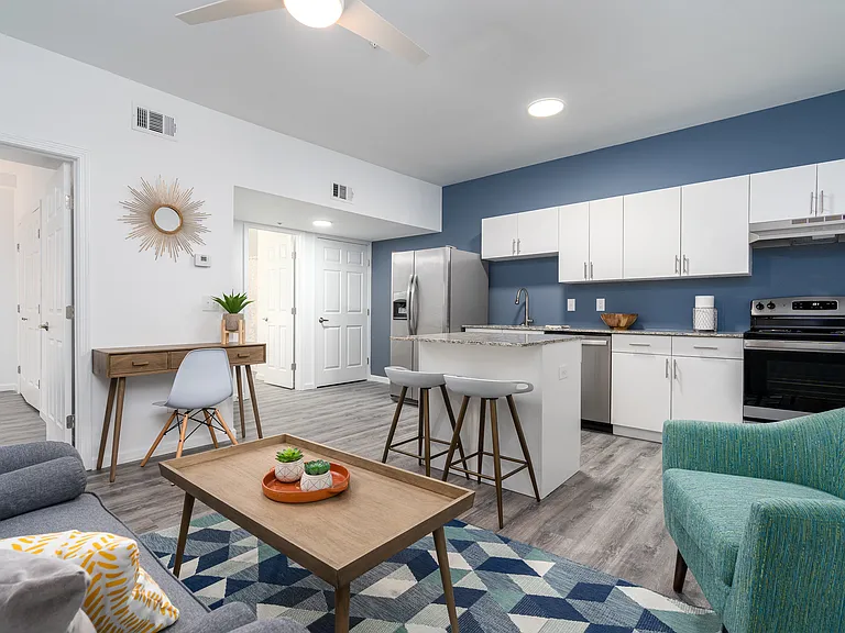 Park Canyon Apartments — Photo 6