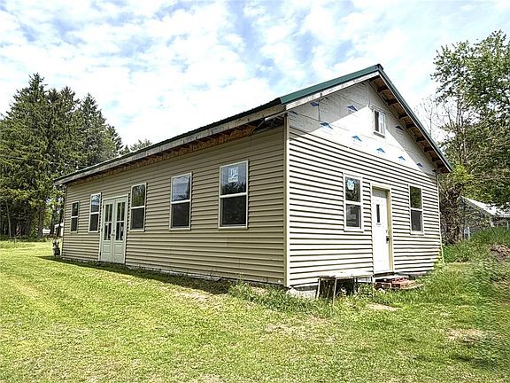 4th image of W11461 Carter Street