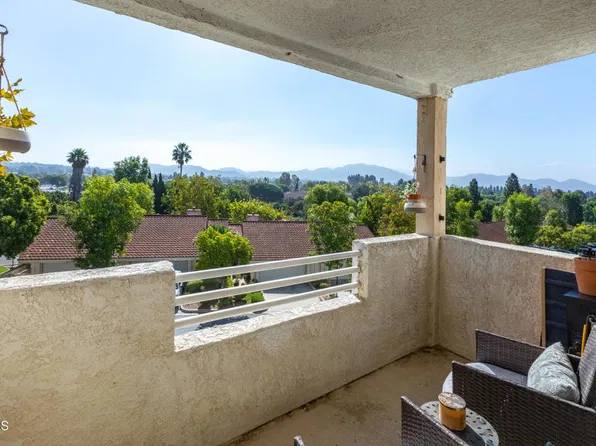 2713 Antonio Dr Unit 203, Camarillo, CA 93010