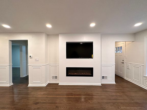 4th image of 3524 S 54th Ave