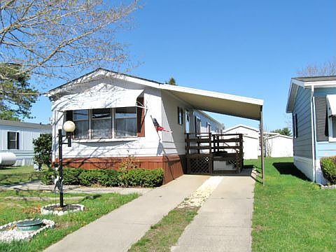 2nd image of 24 Kimberly Dr