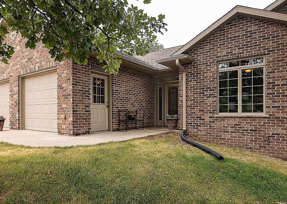 10147 Higley Dr, Peosta, IA 52068 Zillow