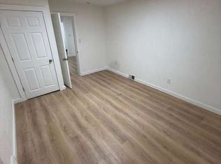 1216 Kenneth Ave APT B, New Kensington, PA