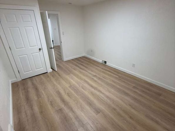 1216 Kenneth Ave APT B