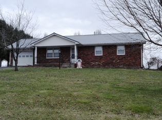 355 Steeplechase Dr, Campbellsville, KY 42718