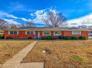 1232 Meadow Dr, Bartlesville, OK 74006