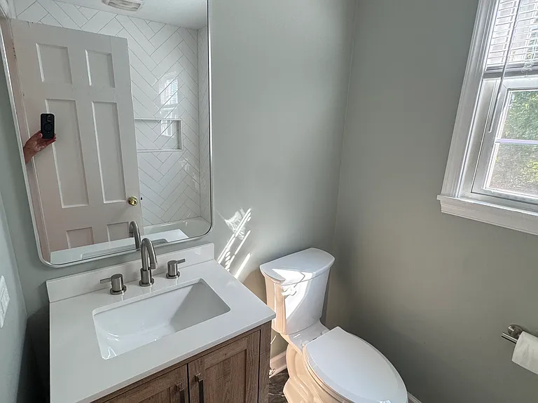 1302 Little High St — Photo 16