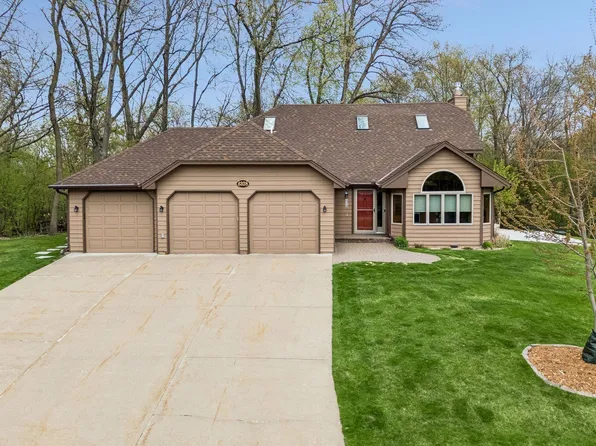 6328 Glacier Ln N, Maple Grove, MN 55311