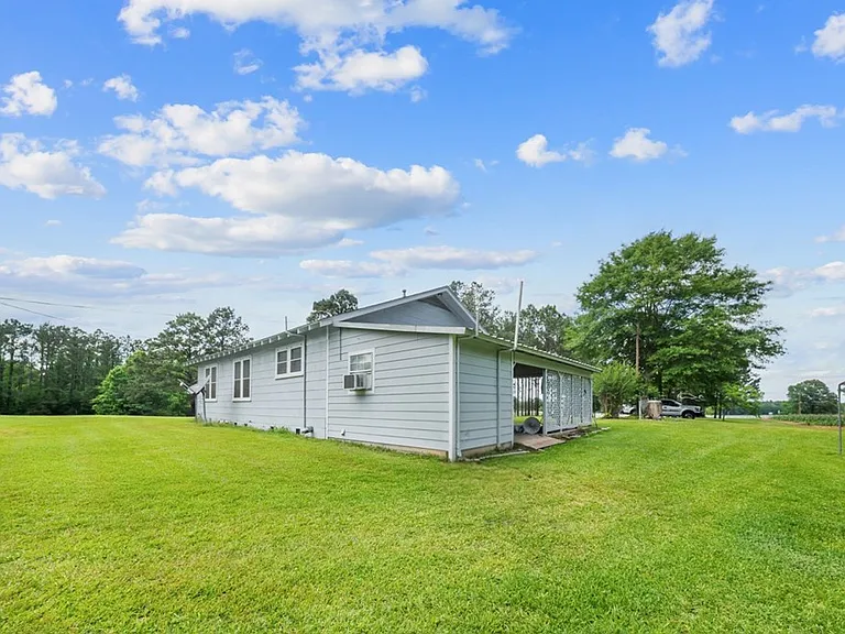 7264 State Highway 190 E — Photo 18