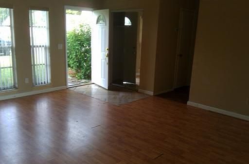 2nd image of 135 Puelba Ln