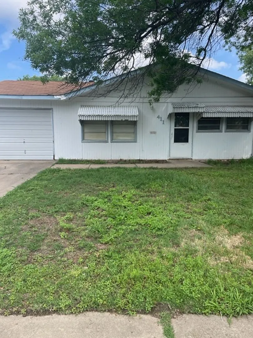 411 Lindenwood Drive — Photo 1
