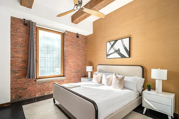 Rented by Douglas Elliman | media 14