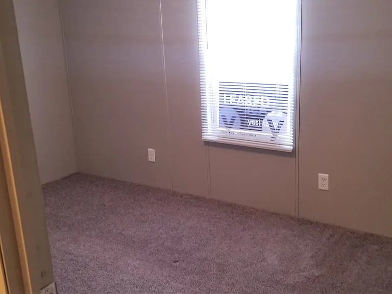 Royal Oaks Estates — Photo 12