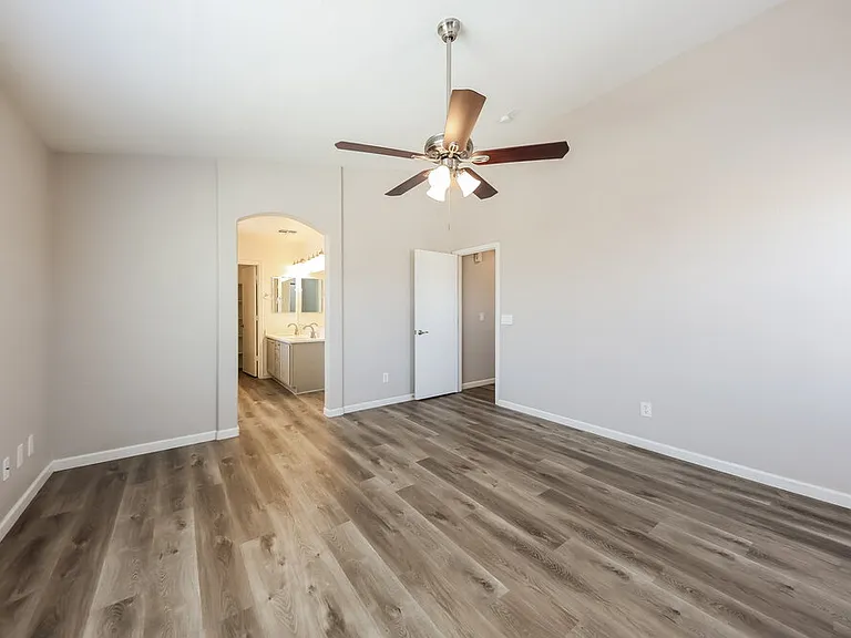 24254 W Desert Bloom St — Photo 14