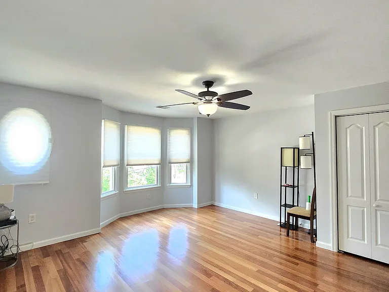 430 Aurora Ave #430 — Photo 21